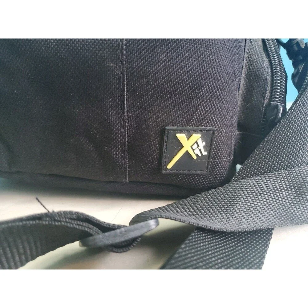 Xit Deluxe Padded Medium Size Digital/Video Camera Carrying Case Adjustable Stra